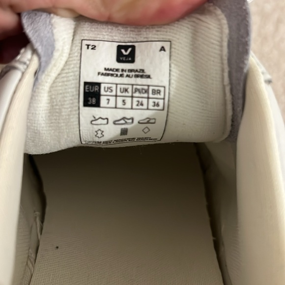 Veja tennis shoes - Picture 7 of 7